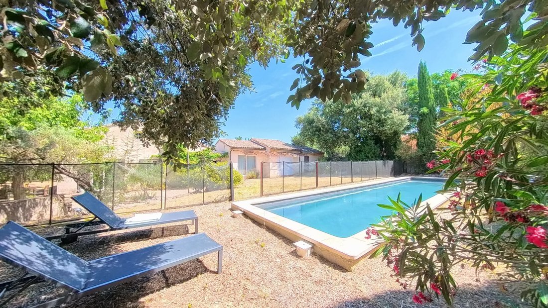 Villa à Uzès, Occitanie, France 3 - 18828243