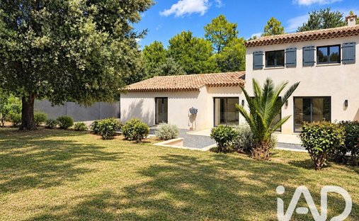 Casa a Montauroux, Provenza-Alpi-Costa Azzurra, Francia 1