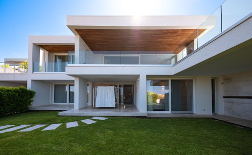 Villa in San Teodoro, Sardinia, Italy 1