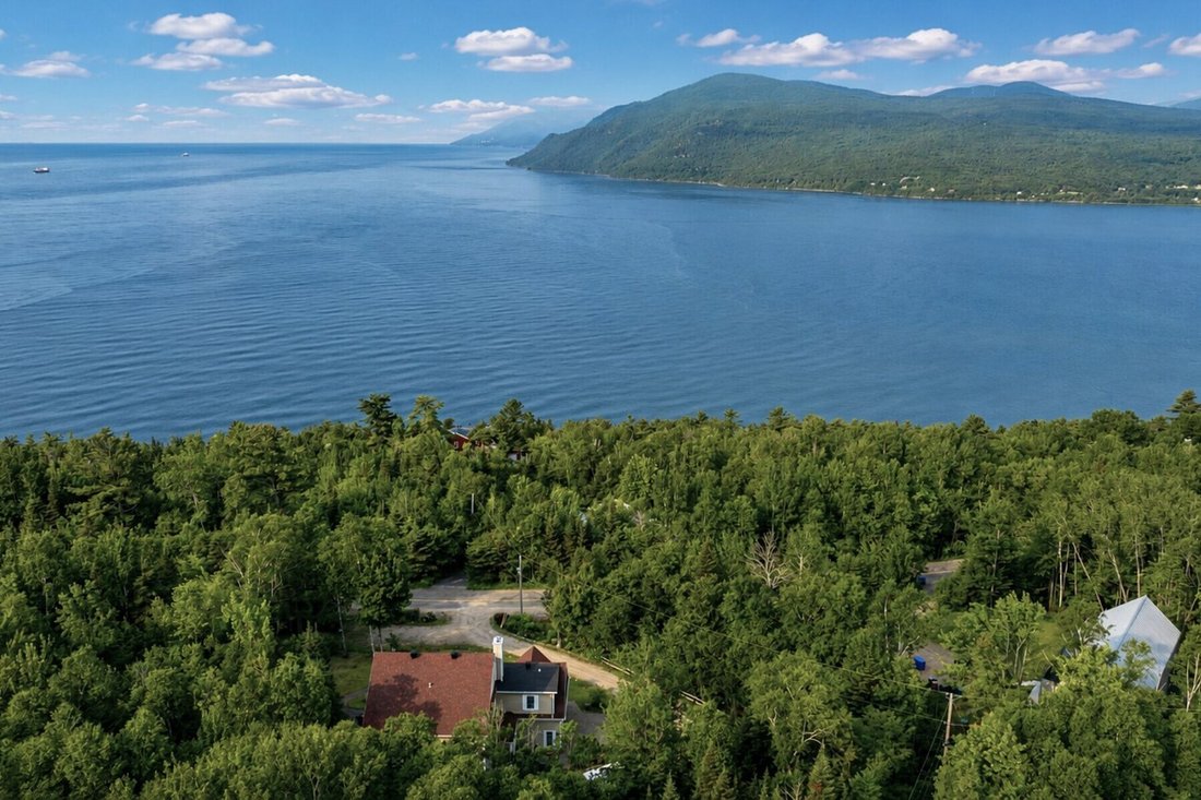 Baie-Saint-Paul, Quebec, Canada 3 - 18828855