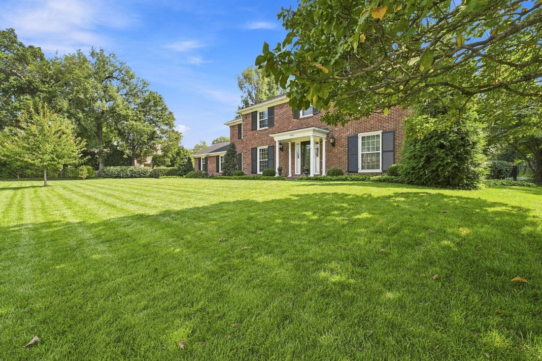 House in Watterson Park, Kentucky, United States 3 - 18828846