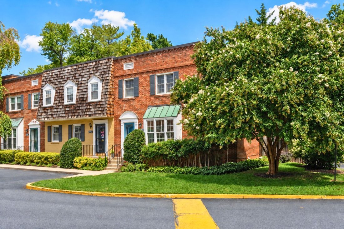 Townhouse in Chevy Chase, Maryland, United States 1 - 18828847