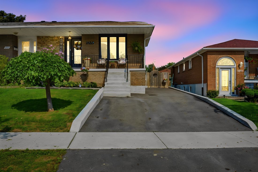 Haus in Mississauga, Ontario, Kanada 2 - 18828839
