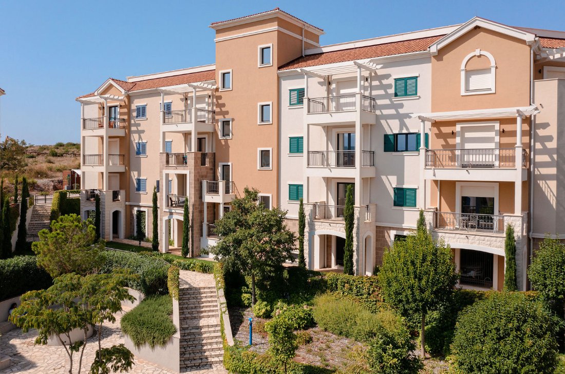 Appartement à Milovići, Tivat, Monténégro 1 - 18828875