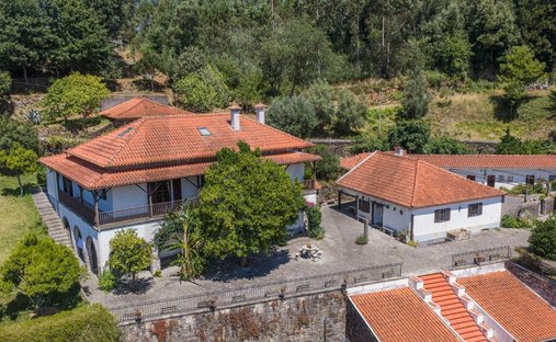 Azienda agricola a Gondar E Orbacém, Distretto di Viana do Castelo, Portogallo 1