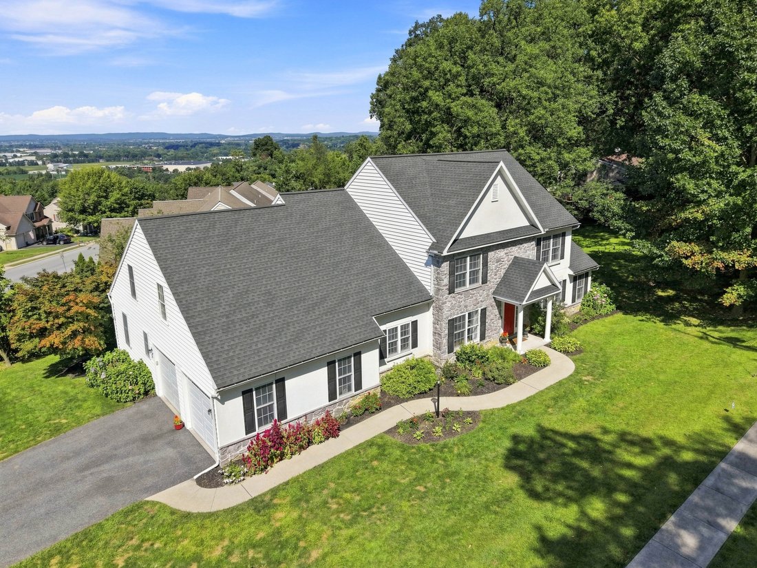 House in Lancaster, Pennsylvania, United States 2 - 18829047