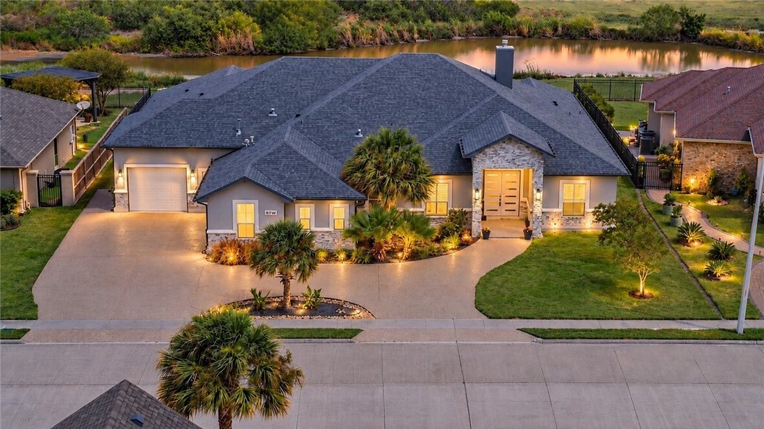 House in Corpus Christi, Texas, United States 1 - 18830307