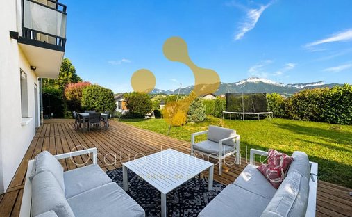 Haus in Charvonnex, Auvergne-Rhone-Alpen, Frankreich 1