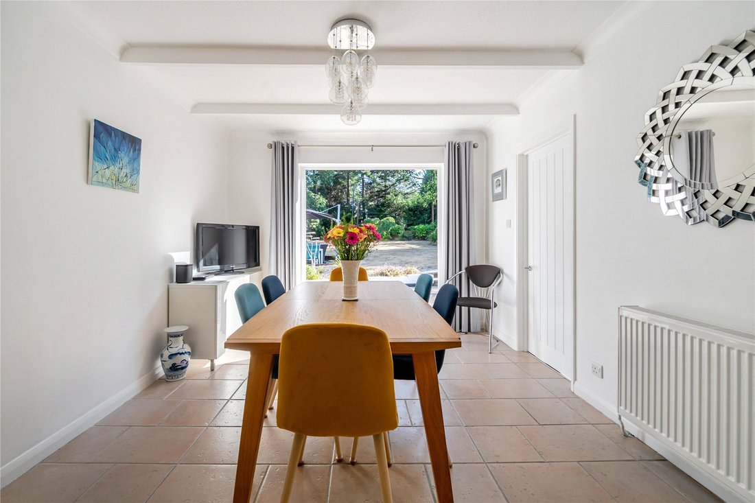 Haus in Crawley Hill, Surrey Heath, England 4 - 18829891