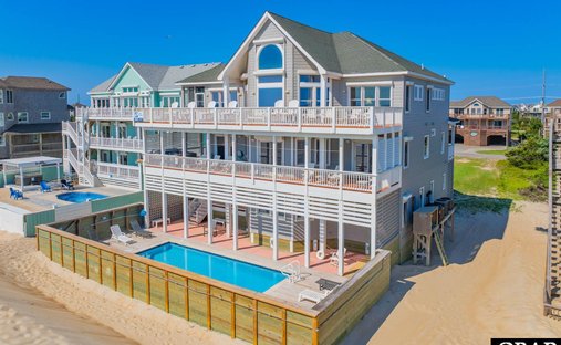 Maison à Avon, Caroline du Nord, États-Unis 1