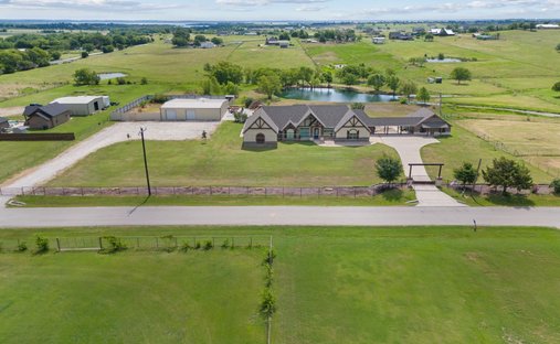 House in Sanger, Texas, United States 1