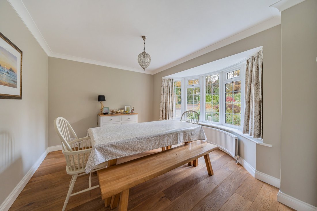 Casa a West Byfleet, Woking, Inghilterra 3 - 18829861