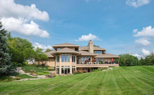 House in Hartland, Wisconsin, United States 1