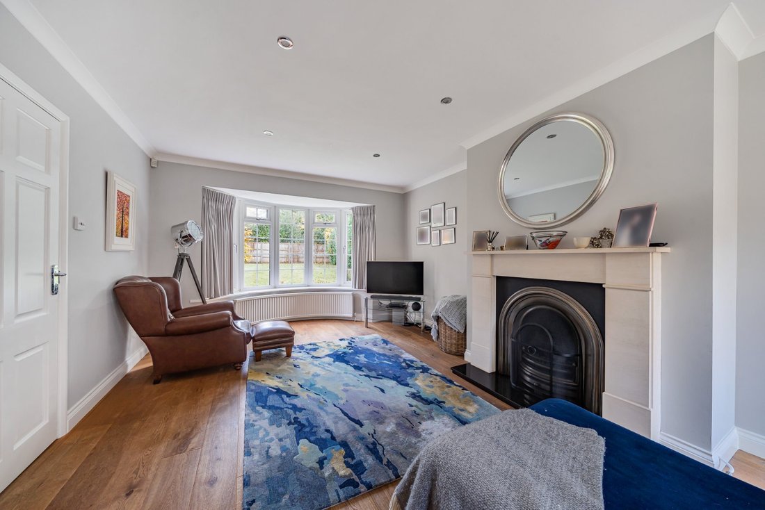 Casa a West Byfleet, Woking, Inghilterra 2 - 18829861