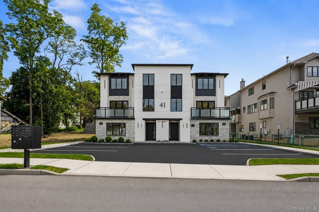 Condominio a Airmont, New York, Stati Uniti 2 - 18830368