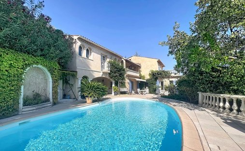 House in Auribeau-sur-Siagne, Provence-Alpes-Côte d'Azur, France 1
