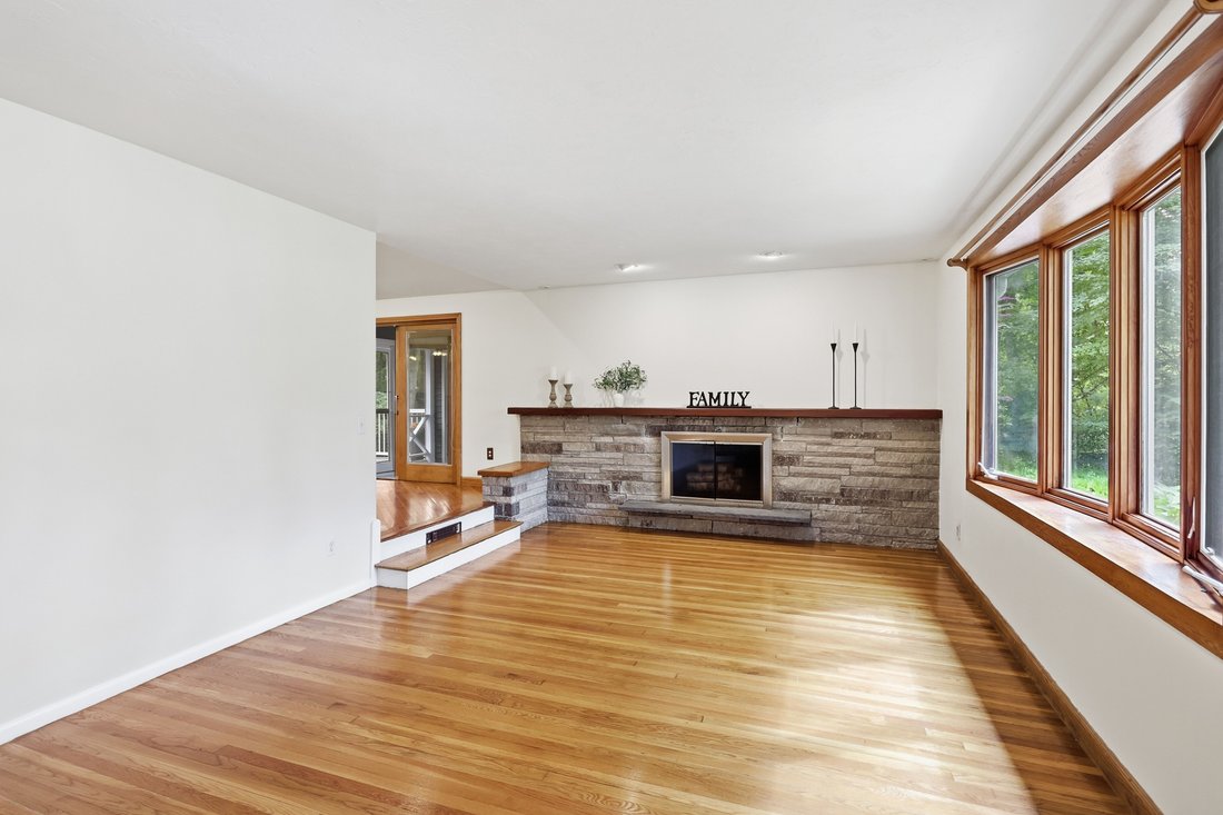 House in Acton, Massachusetts, United States 4 - 18828982