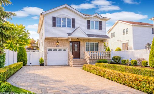 House in New York, New York, United States 1