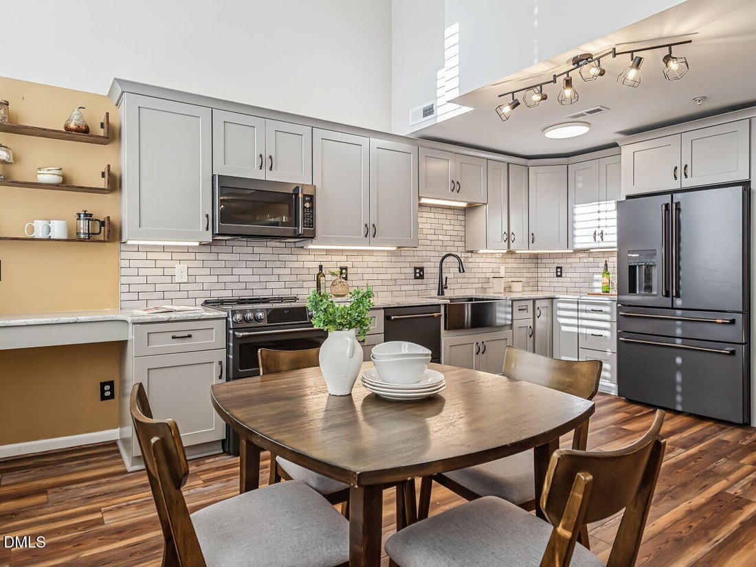 Condominio en Raleigh, Carolina del Norte, Estados Unidos 1 - 18830031