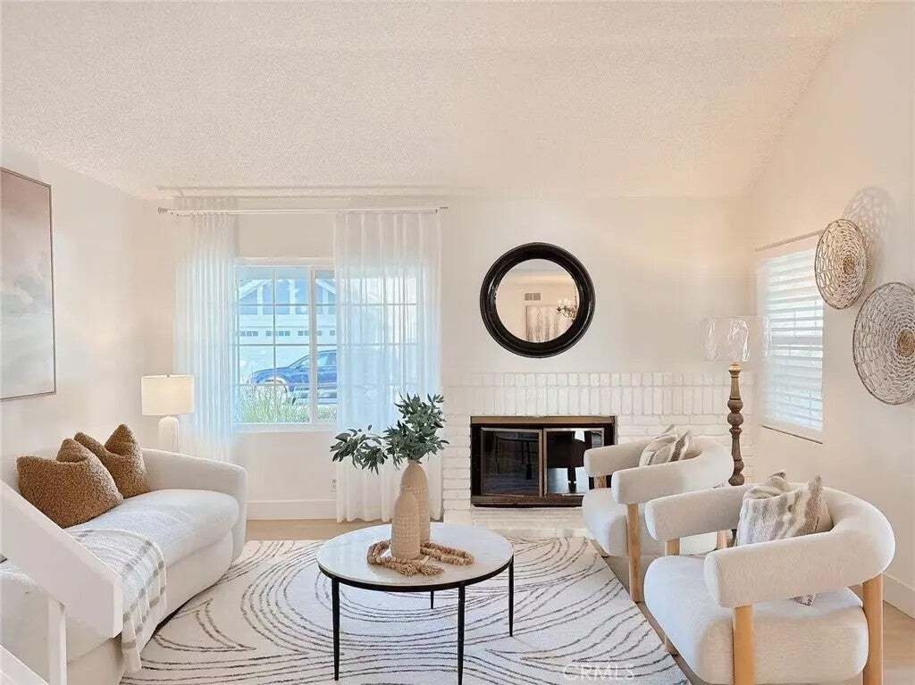 Condo in Irvine, California, United States 3 - 18829673