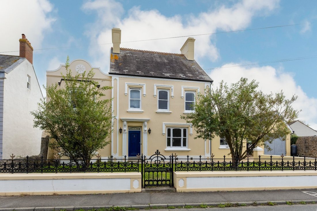 House in United Kingdom 1 - 18829226