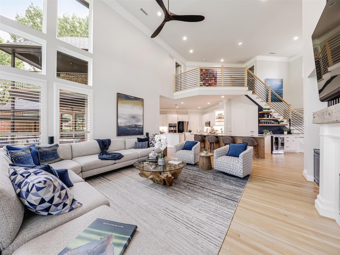 House in Plano, Texas, United States 3 - 18830425