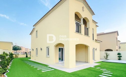Villa in Wadi Al Safa 5, Wadi Al Safa, Dubai 1