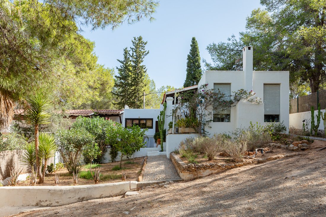 Finca in Santa Eulària des Riu, Balearische Inseln, Spanien 1 - 18829027
