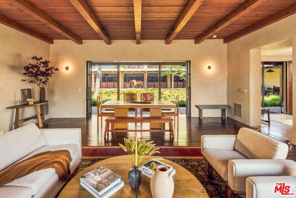 House in Los Angeles, California, United States 4 - 18829100