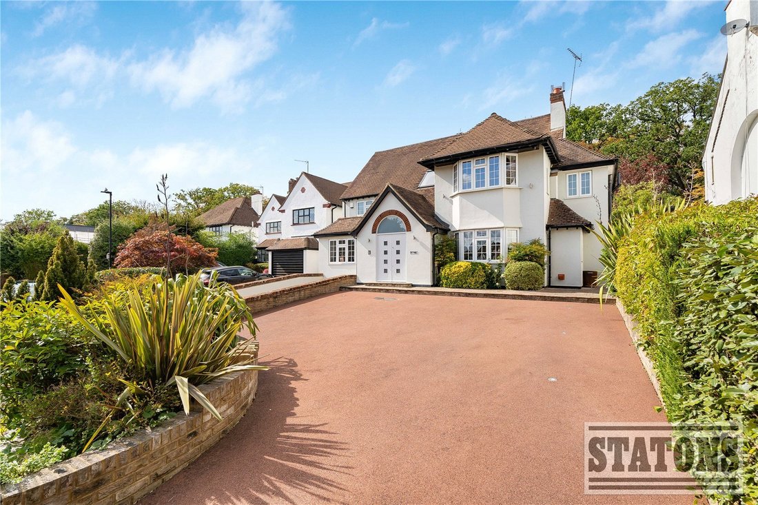Haus in Ferney Hill, London Borough of Enfield, England 2 - 17551684