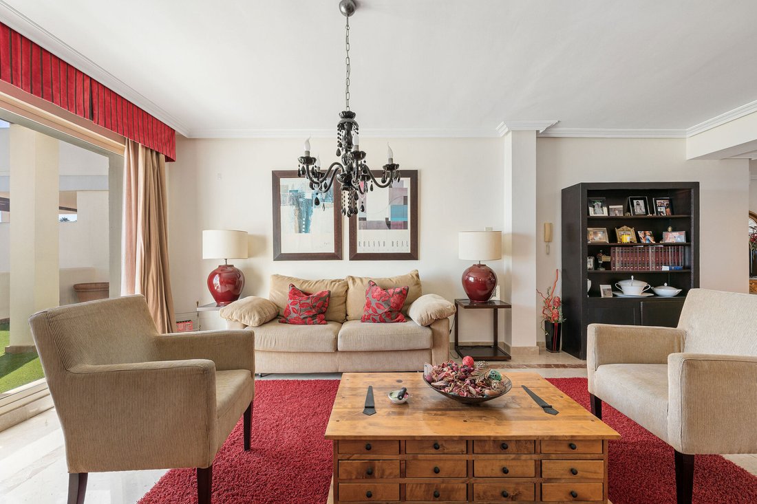 Penthouse in Nueva Andalucía, Marbella, Spanien 4 - 18829337