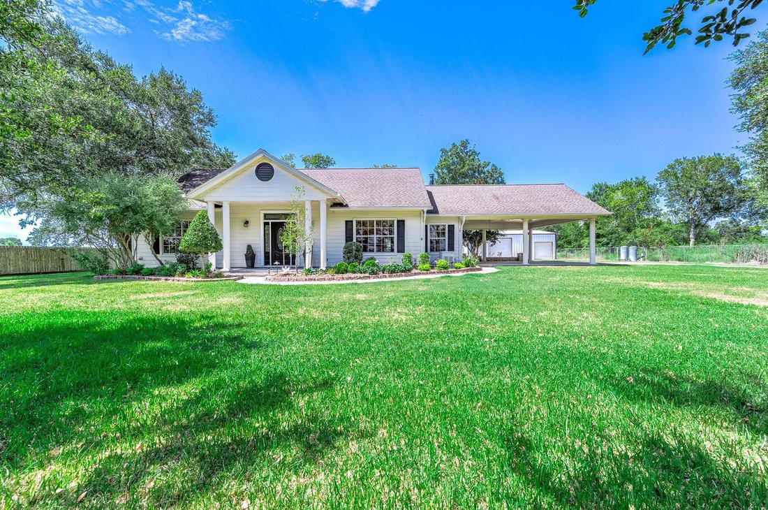 House in Alvin, Texas, United States 4 - 18829854