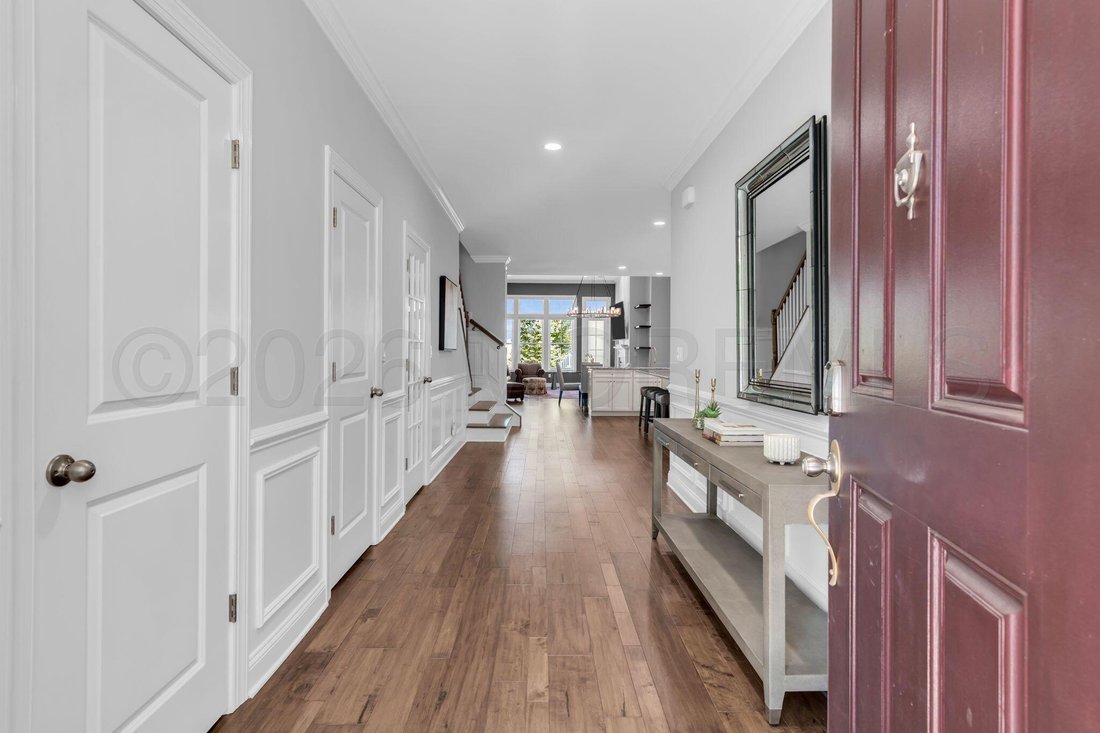 Condo in Lincroft, New Jersey, United States 5 - 18829163