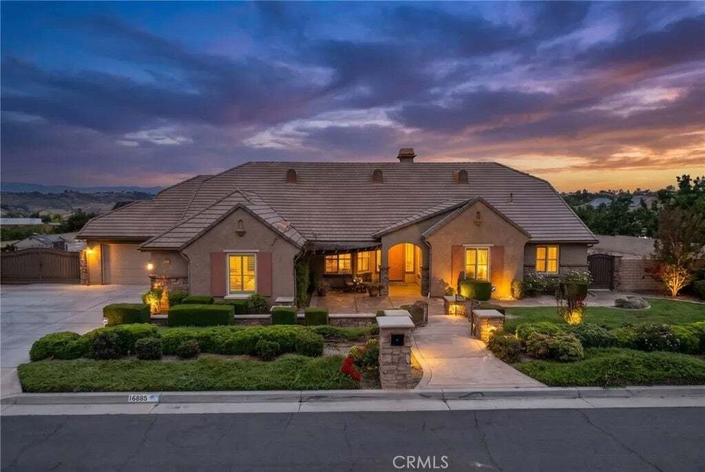 Casa a Riverside, California, Stati Uniti 1 - 18497113
