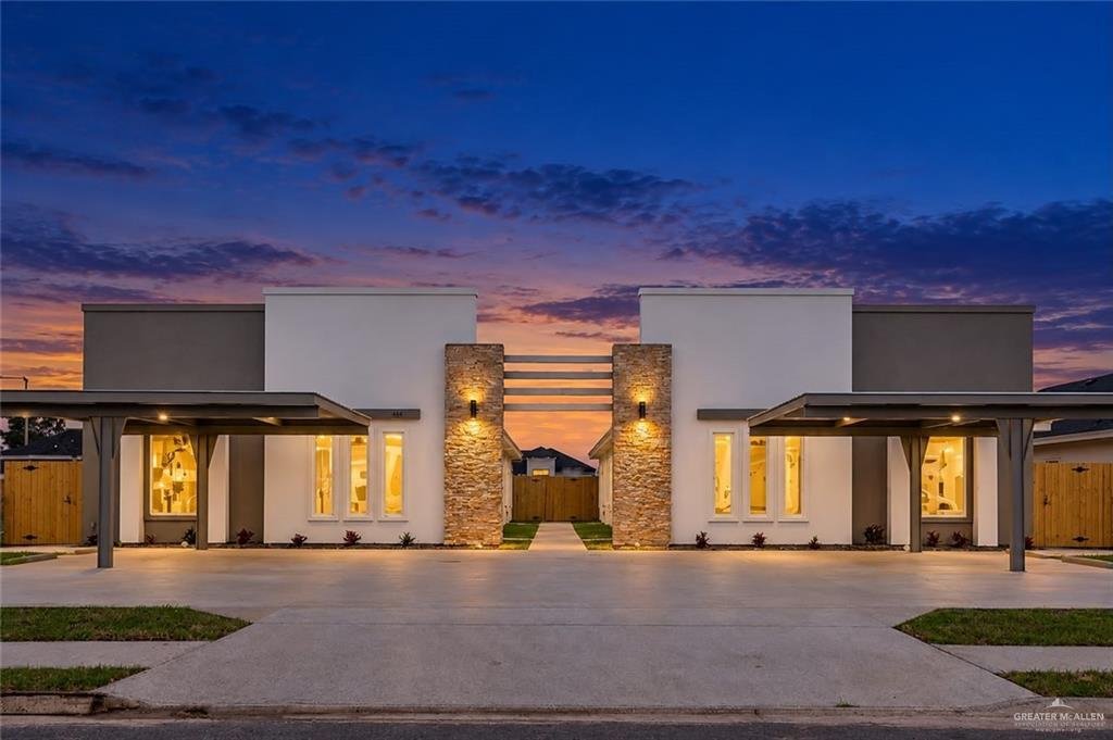 San Juan, Texas, United States 2 - 18822975