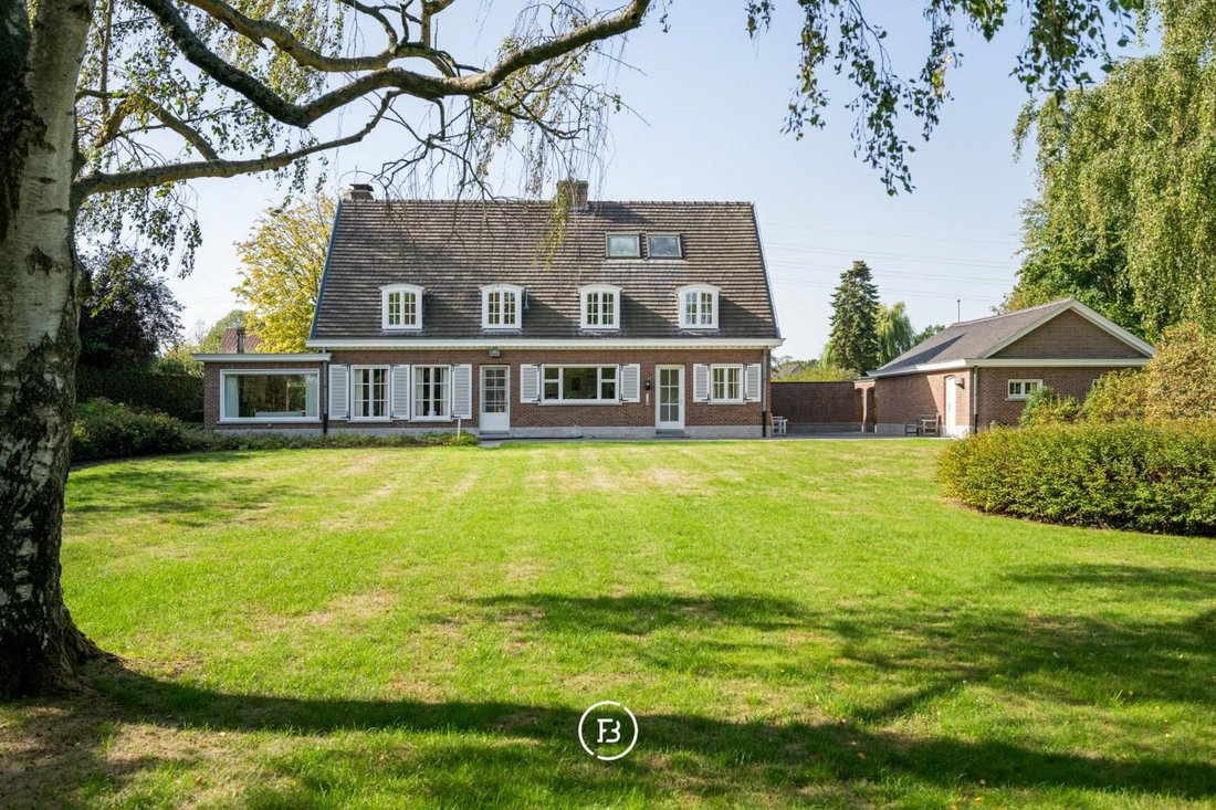 Villa in Izegem, Flanders, Belgium 2 - 18830479