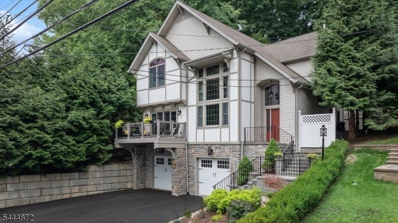 House in Sparta, New Jersey, United States 1 - 18830432