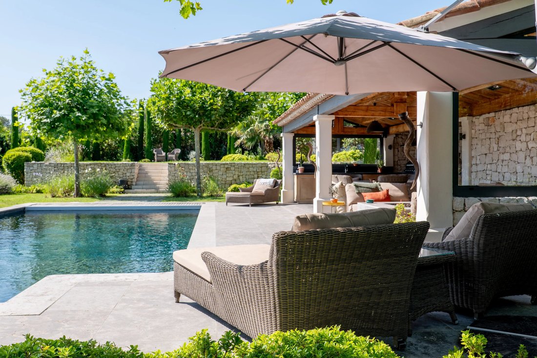 Villa in Mougins, Provence-Alpes-Côte d'Azur, France 2 - 17663926