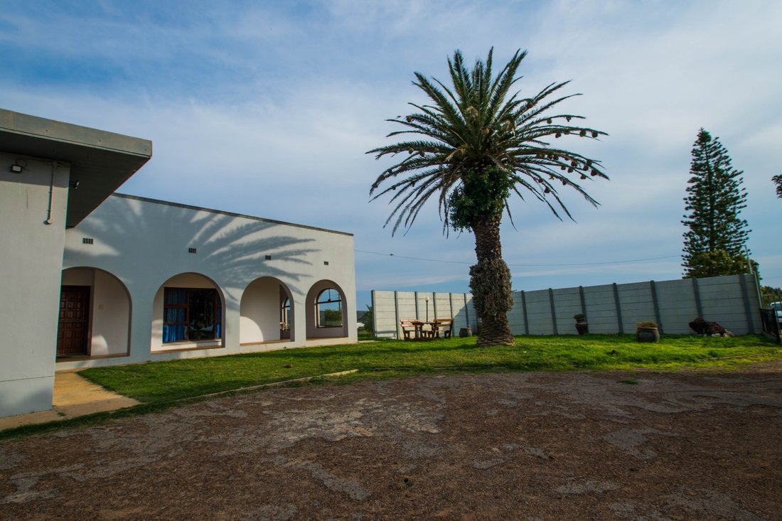 Farm Ranch in Albertinia, Western Cape, South Africa 3 - 18830290