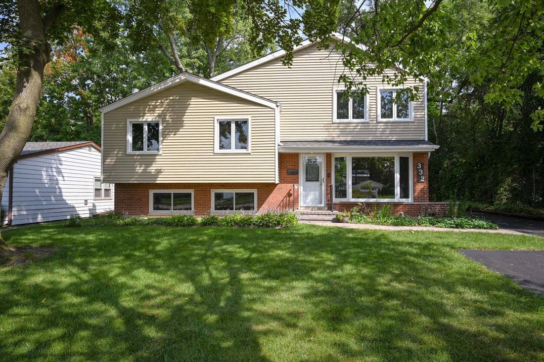 House in Lombard, Illinois, United States 2 - 18830089