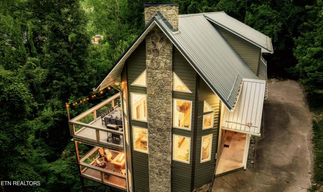 House in Gatlinburg, Tennessee, United States 2 - 18829796