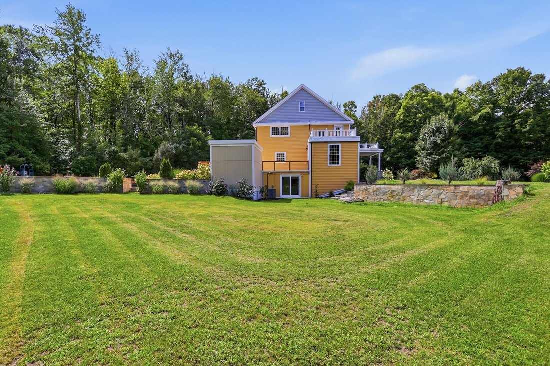 House in Sterling, Massachusetts, United States 5 - 18830391