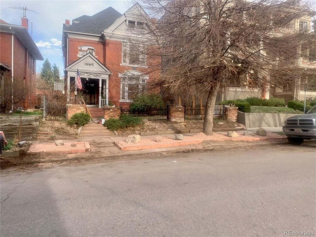 Denver, Colorado, United States 1 - 18829937