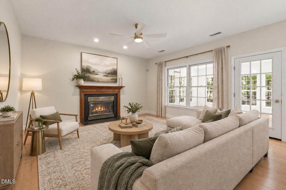 Casa a Cary, Carolina del Nord, Stati Uniti 4 - 18830037