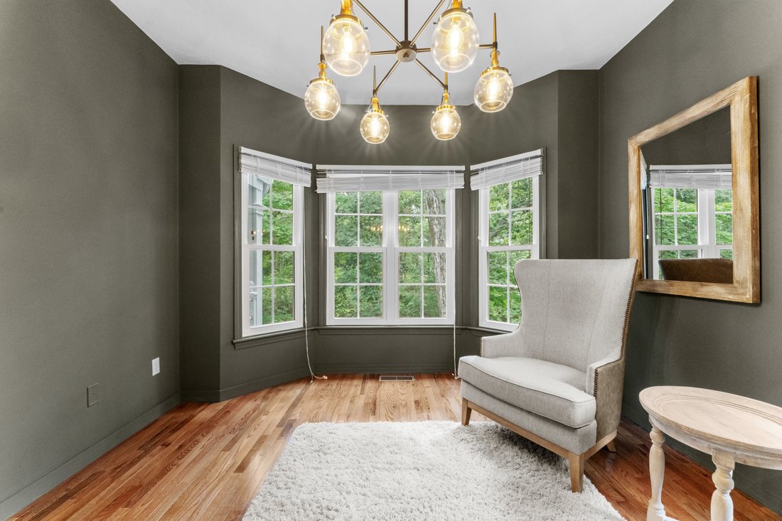 House in Framingham, Massachusetts, United States 5 - 18829048