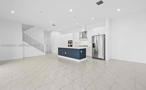 House in Miami Springs, Florida, United States 1