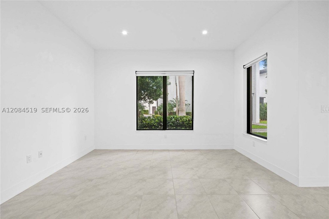Haus in Miami Springs, Florida, Vereinigte Staaten 4 - 18829569