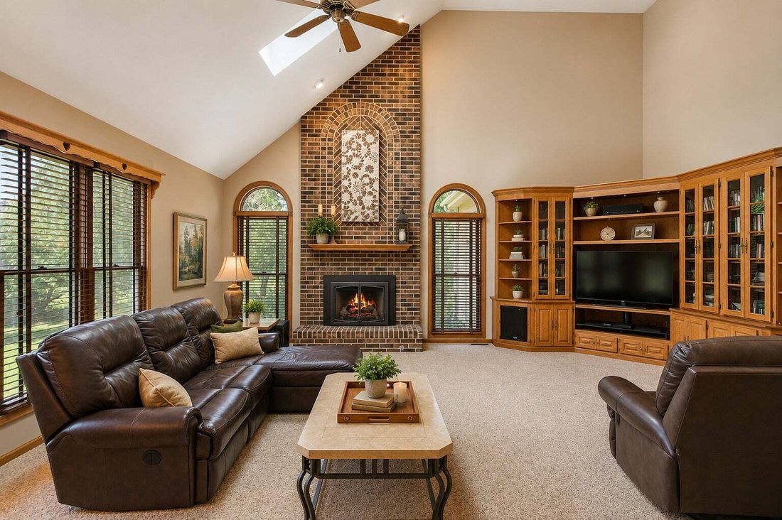 House in Crystal Lake, Illinois, United States 4 - 18830163