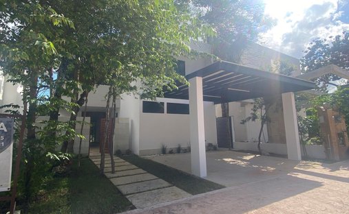 Condo in Lagos del Sol, Quintana Roo, Mexico 1