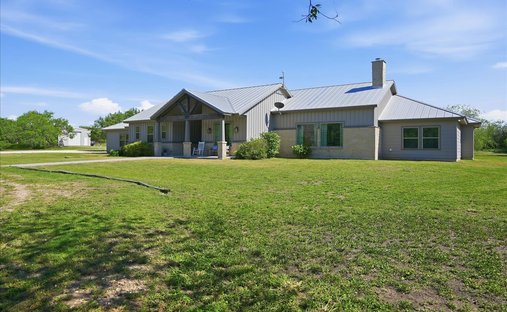 House in Junction City, Texas, United States 1
